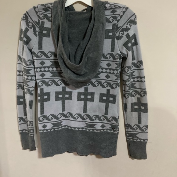 RDS sweater - Picture 3 of 3